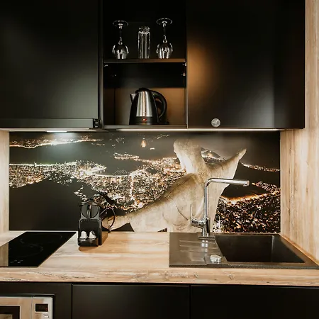 Rioca Frankfurt Posto 7 Hotel apartamentowy 4*