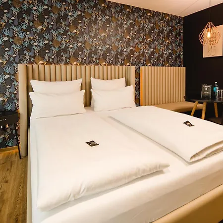 Rioca Frankfurt Posto 7 Апарт-отель 4*